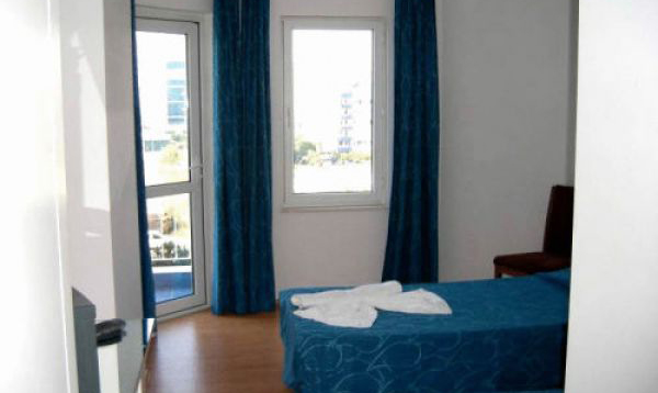 Kristal Beach Hotel
